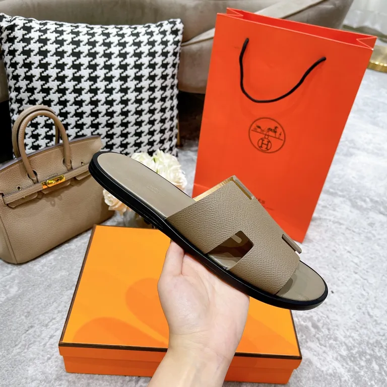 Hermes Shoe 